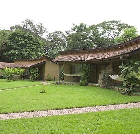Hotel Dik Dik Arusha Esterno foto